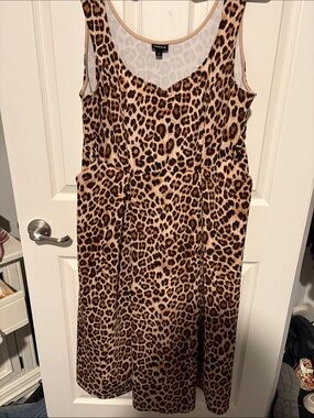 torrid Beige Scoop Neck leopard dress with pockets